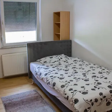 Σπίτι διακοπών Resting House Din *